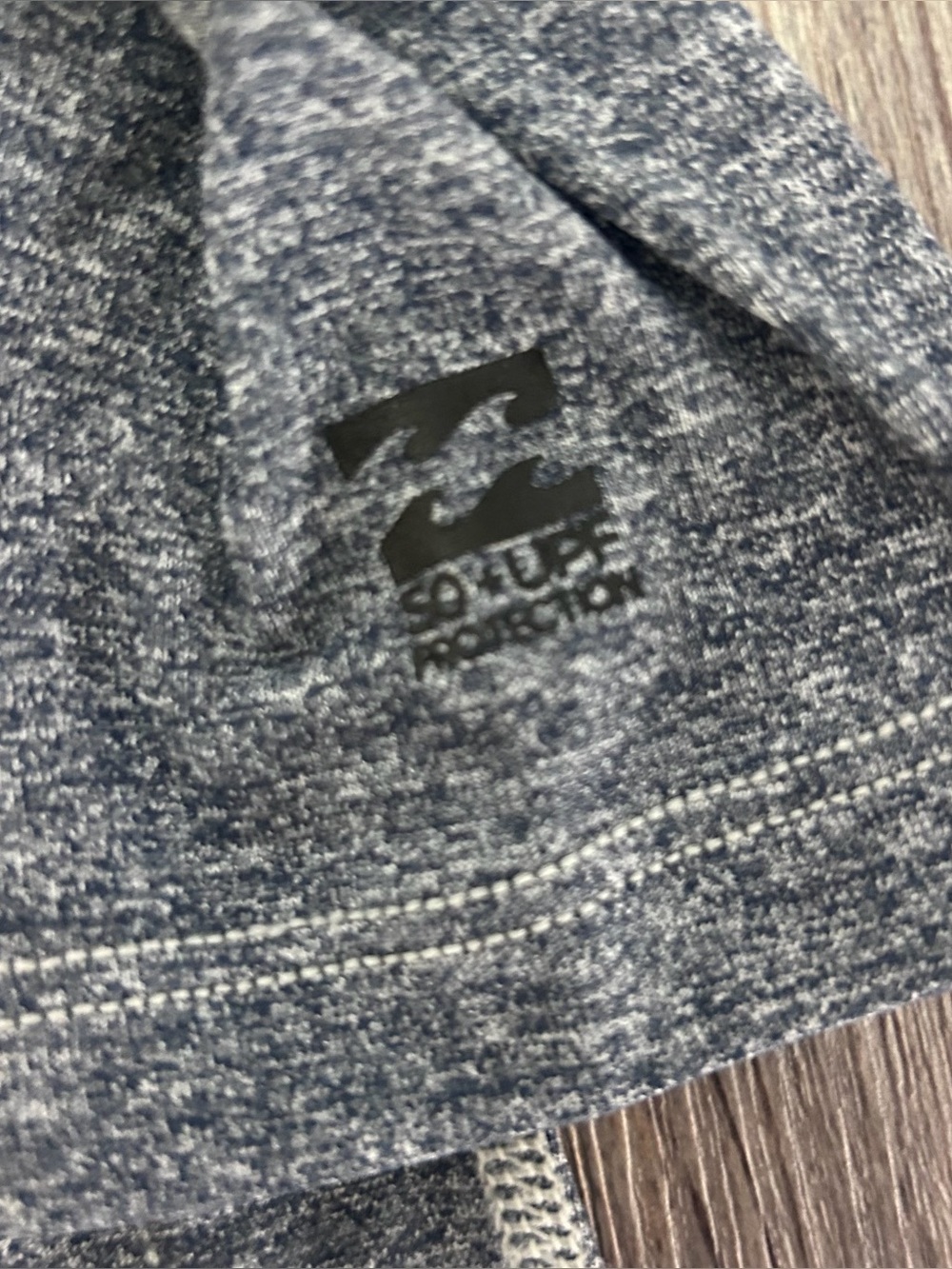 Billabong kids rashguard size 6 - Picture 2 of 7